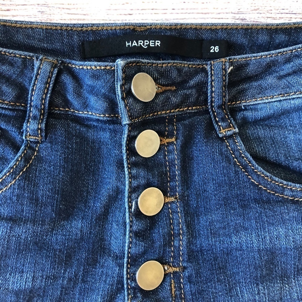 Harper High Rise Denim Shorts Size 26 - Picture 2 of 5